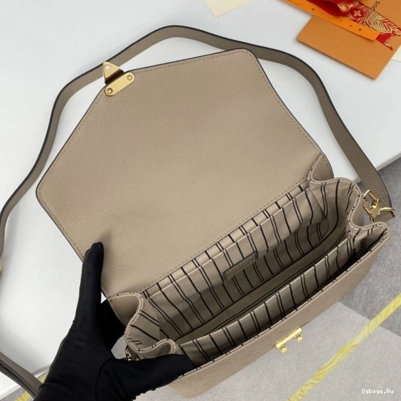 MÉTIS POCHETTE VUITTON LOUIS 0411